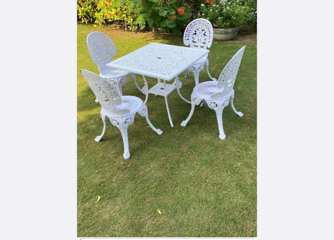 Outdoor Furniture Image